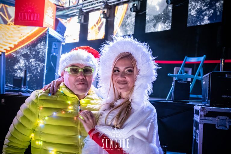 SUNCODE XMAS LOGO-26